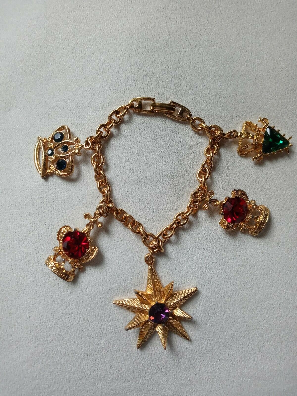 Vintage Napier Gold Tone Rhinestone Jewel Crown Charm Bracelet